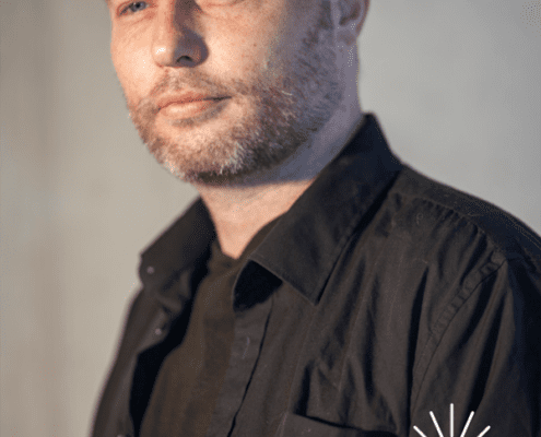Bram van der Velde // Comedians // Comedy Cafe
